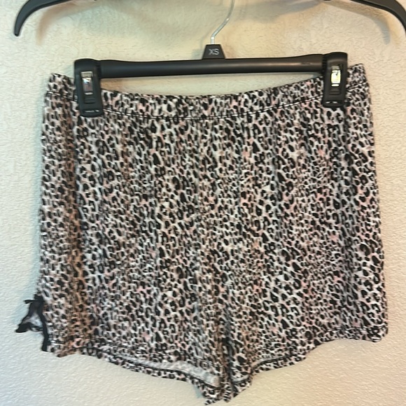 Women’s pajama set size large - Picture 3 of 5